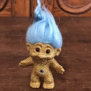 Scarce Original Gold Glitter Troll Good Luck Doll DAM Mystery Troll Blue Hair